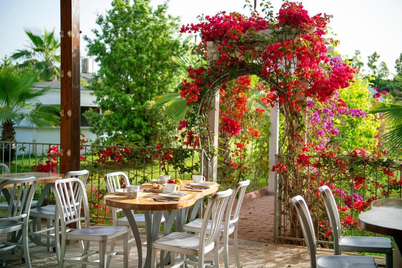 Hotel Rurale Orti Di Nora & Spa Santa Margherita di Pula Exterior photo